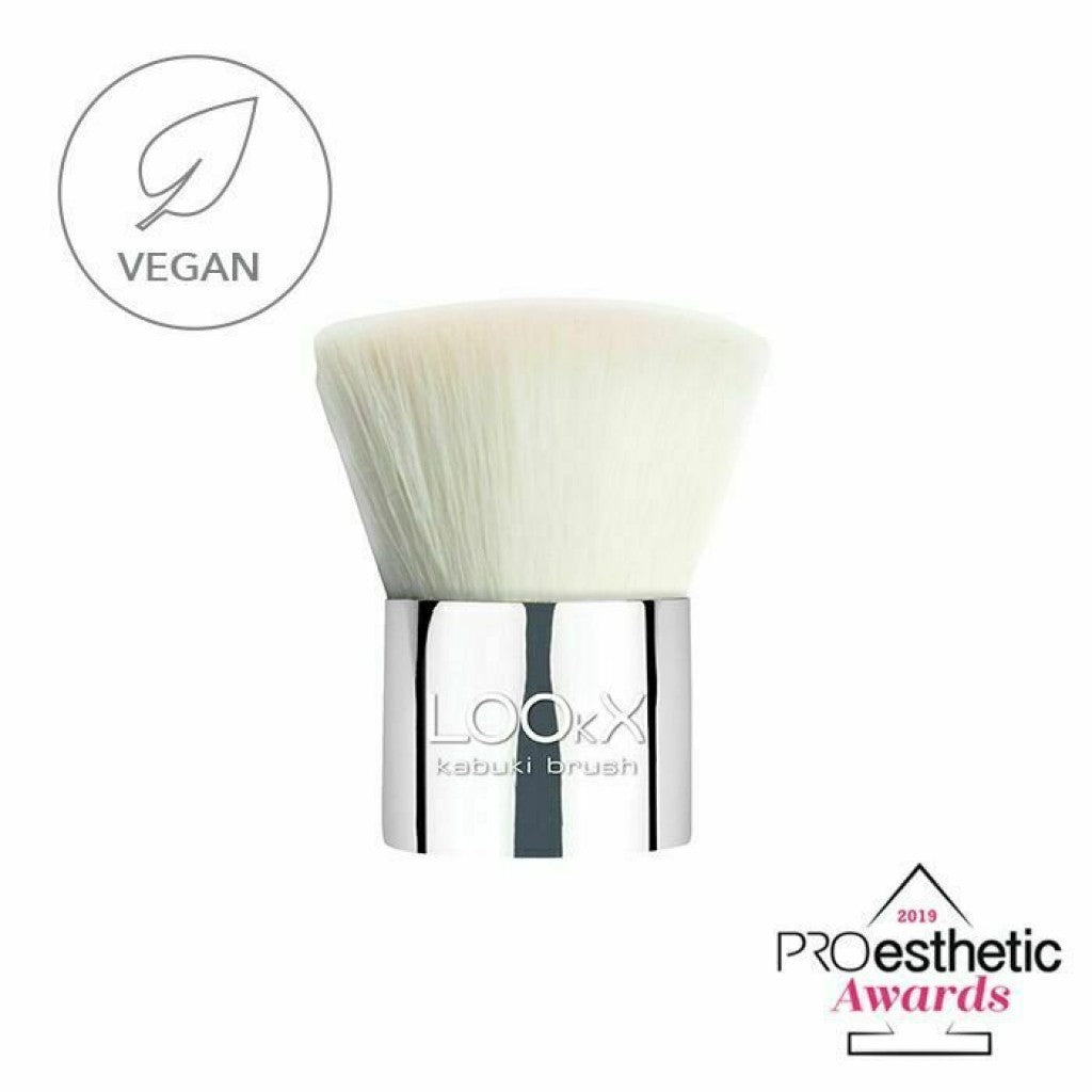 Kabuki Brush 2 de hands